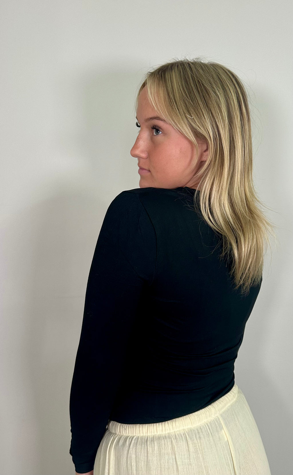 Black Scoop-Neck Long Sleeve