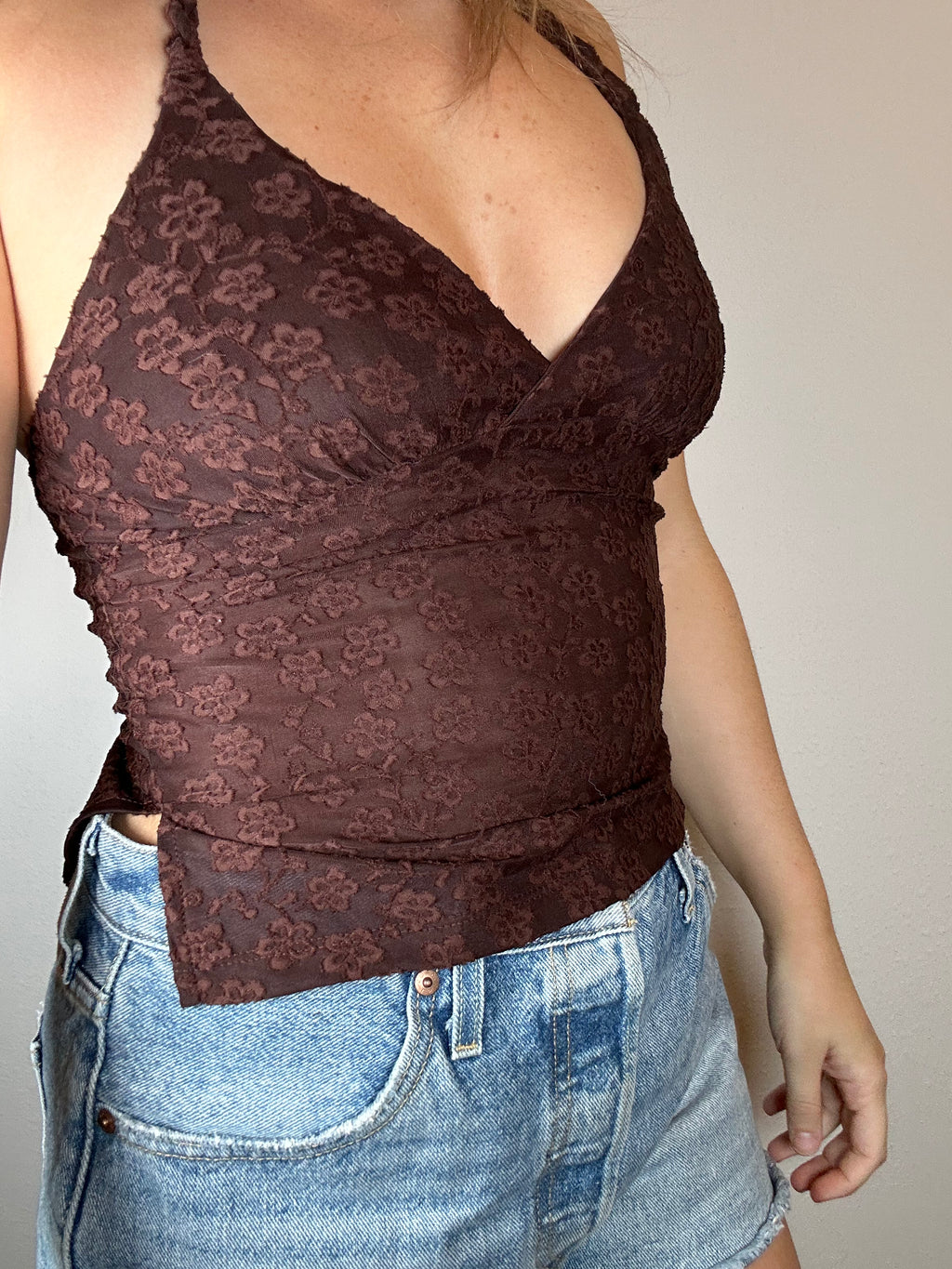 Paeoni Textured Halter Top